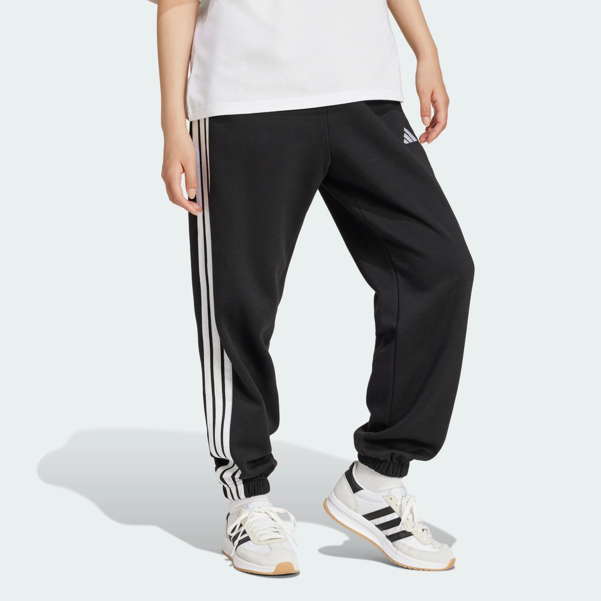 Adidas Women's 3-Stripes Fleece Black Trackpant - Image 3