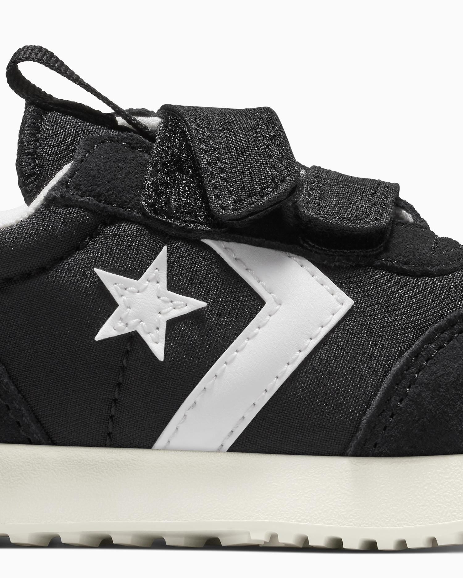 Converse Kid's Omega Black/White Shoes - Image 7
