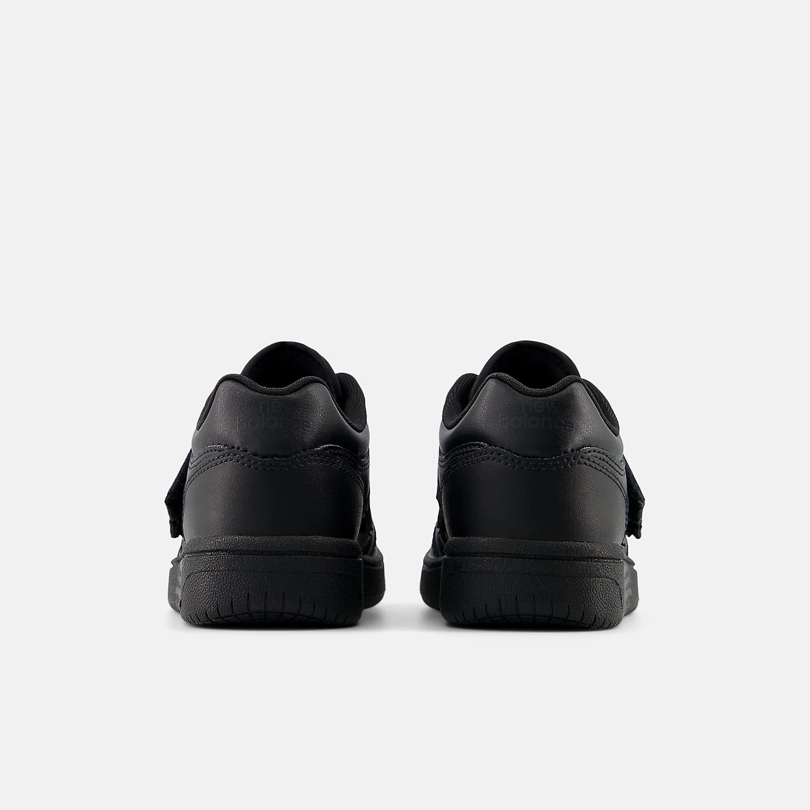 New Balance Kid's 480 Velcro Triple Black Shoe - Image 5